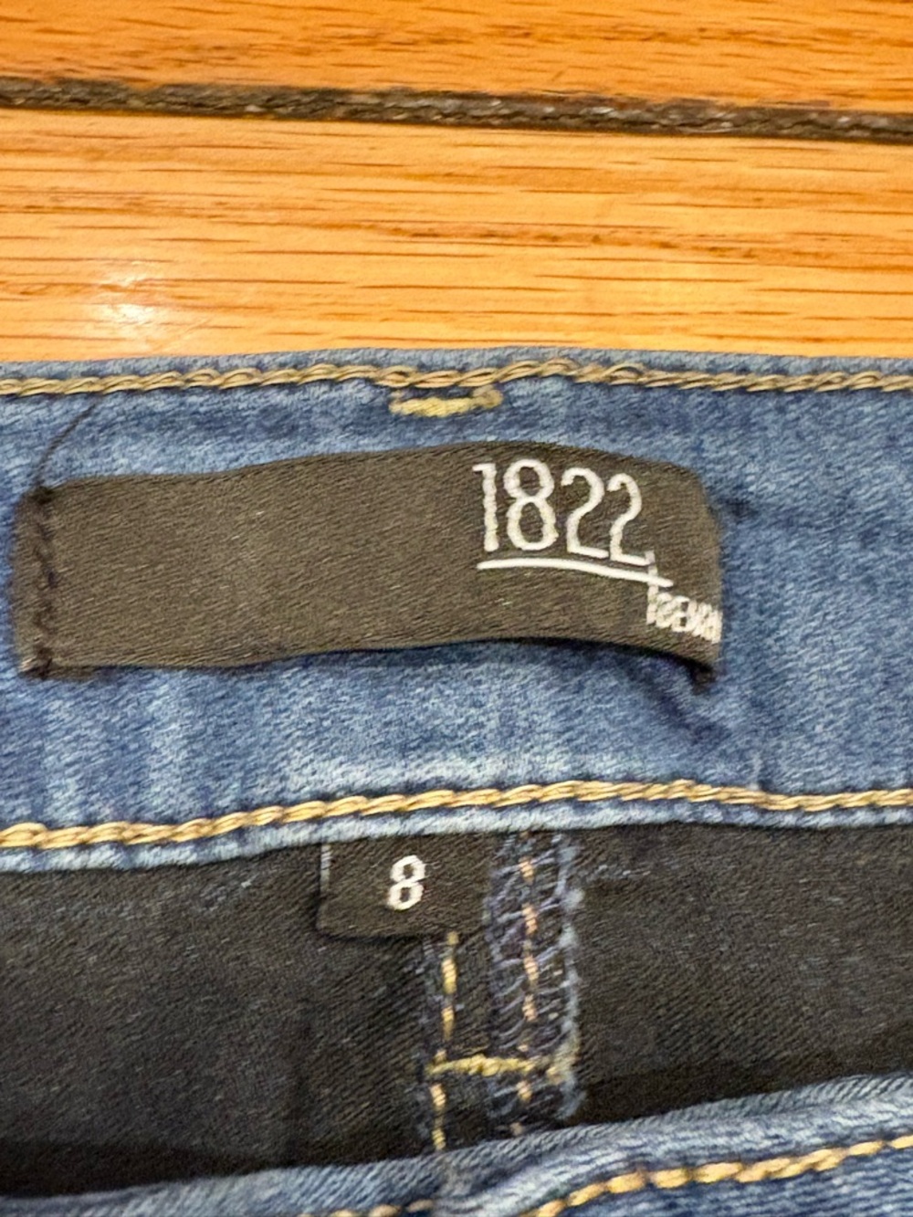 1822 High Rise Stretch Ankle Classic Blue Women's Jeans size 8 - Picture 2 of 4